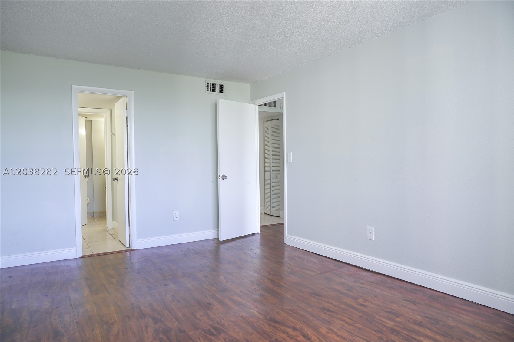 MONTECARLO CONDO - Residential Lease