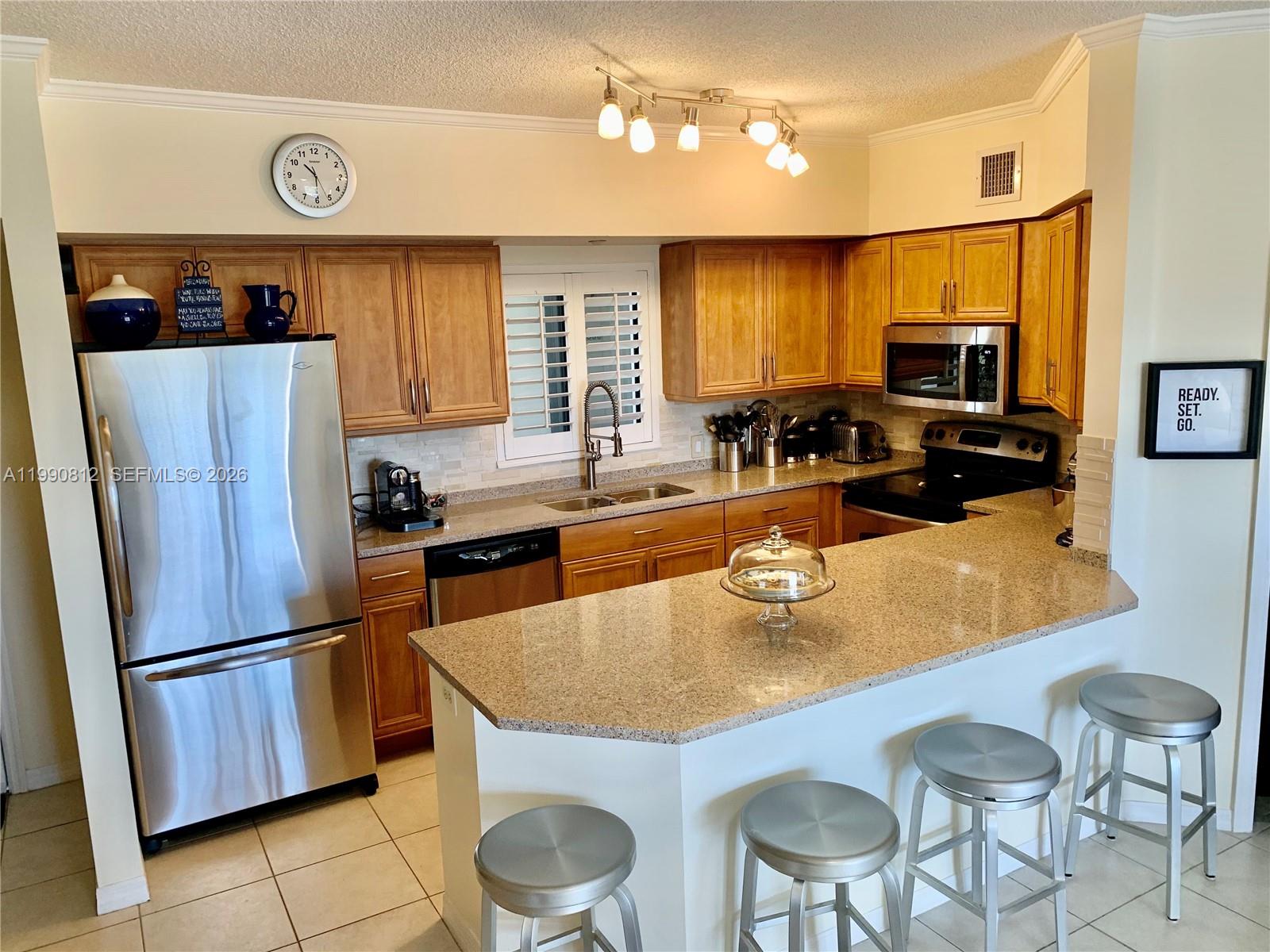 ST TROPEZ CONDO - Residential Lease