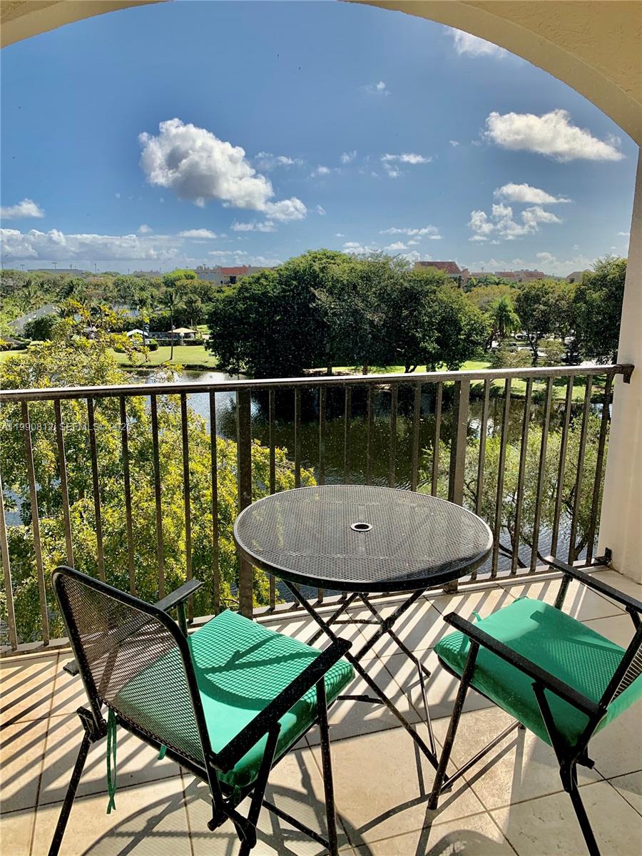 ST TROPEZ CONDO - Residential Lease