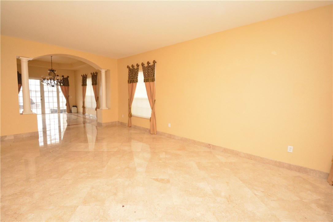 FIVE PARK - Residential