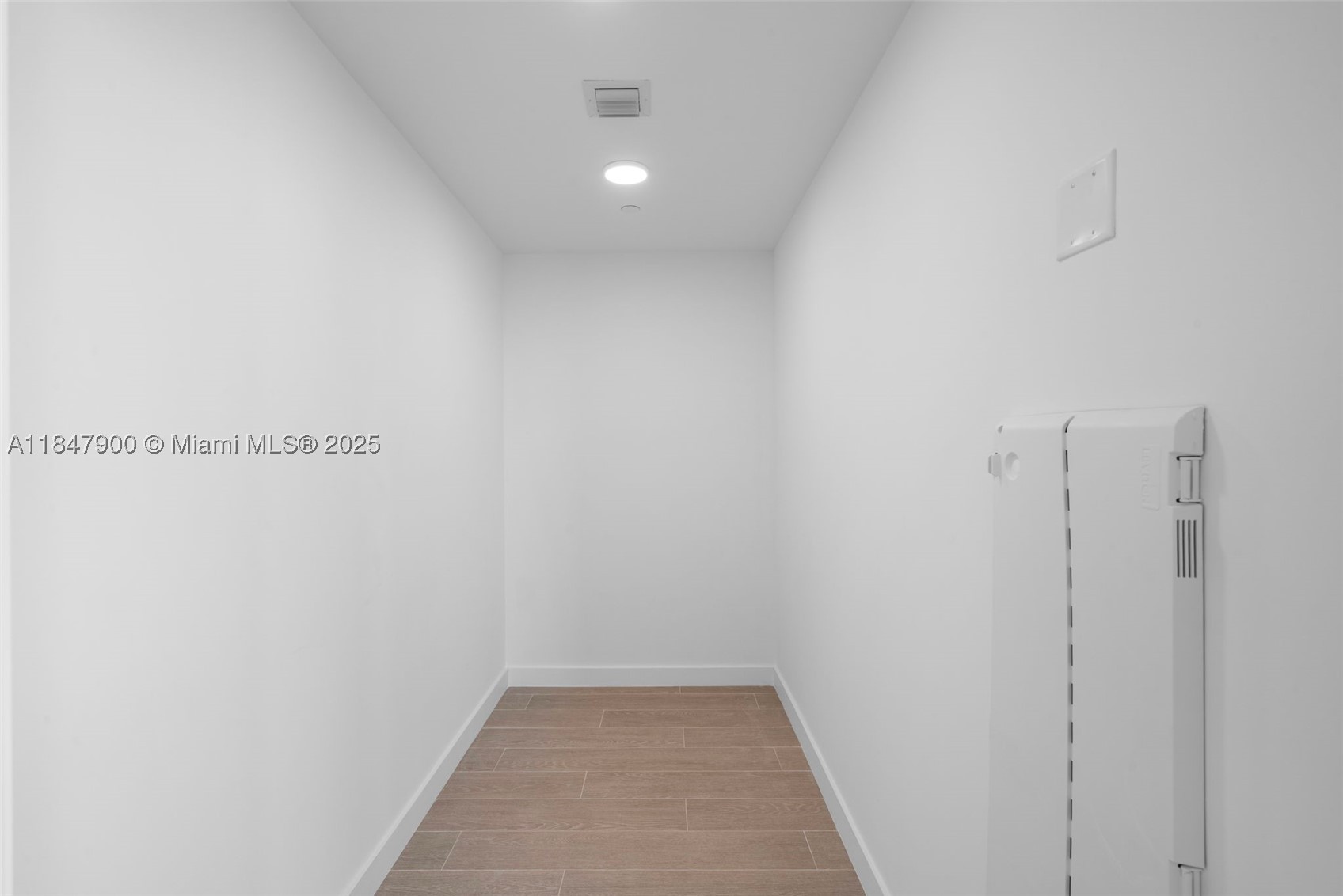 FIVE PARK - Residential