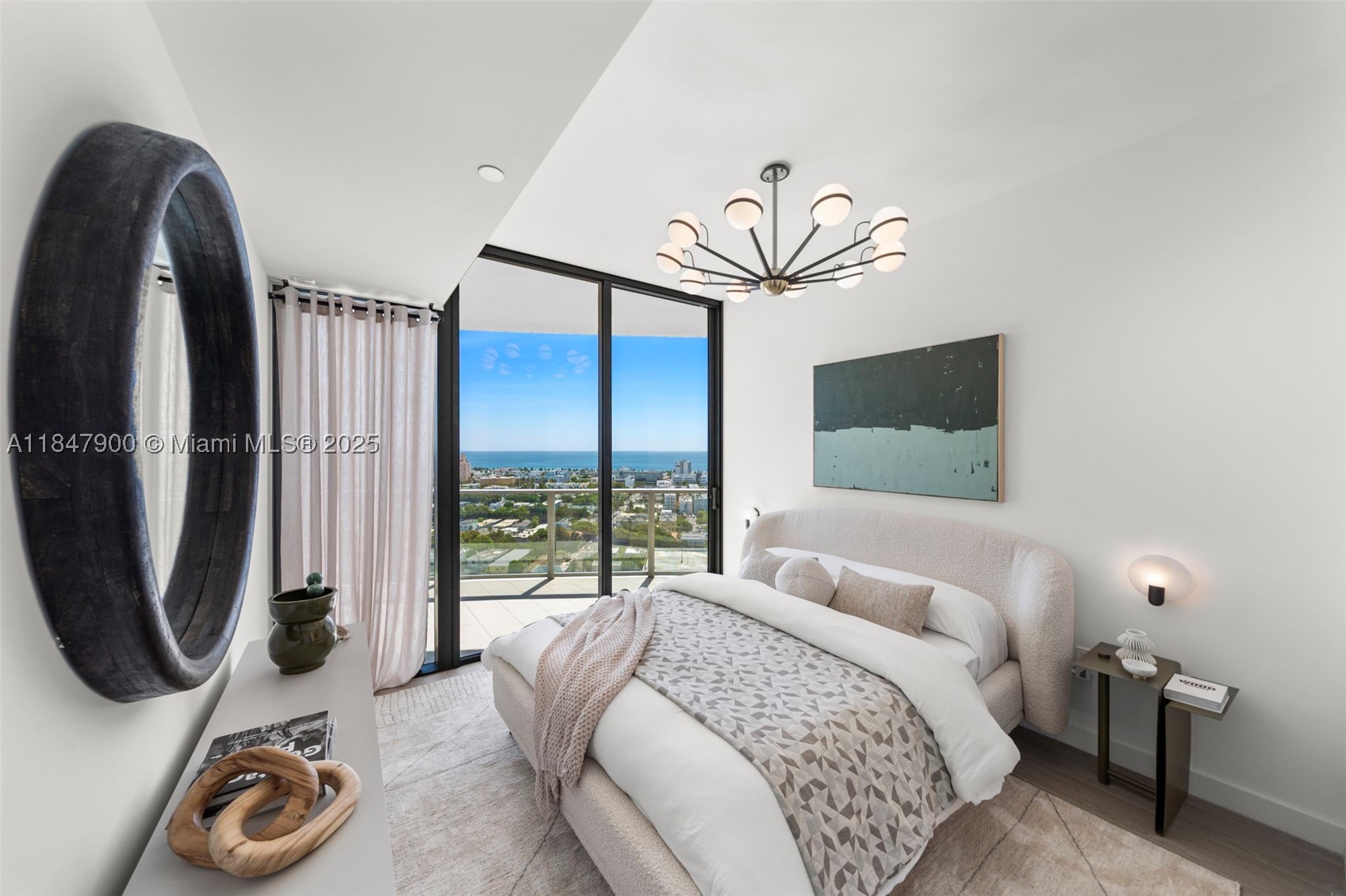 FIVE PARK - Residential
