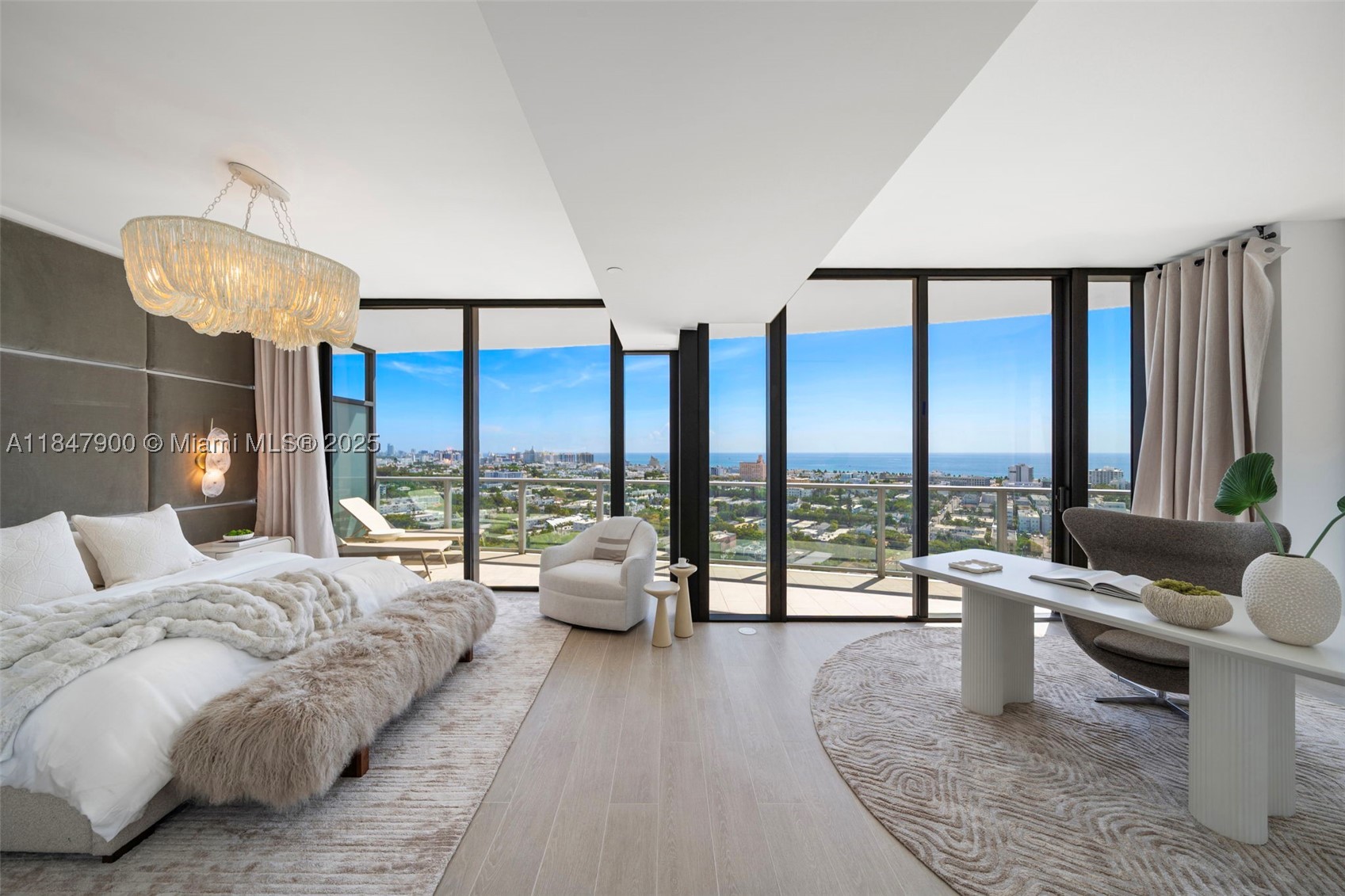 FIVE PARK - Residential