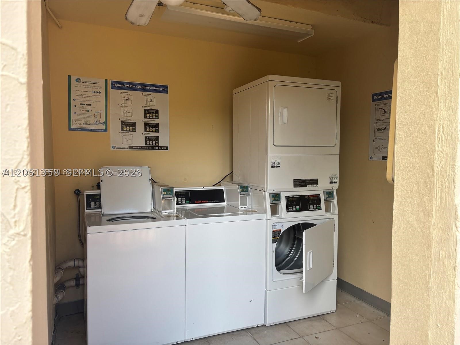 COURTYARDS AT KENDALL CON - Residential Lease