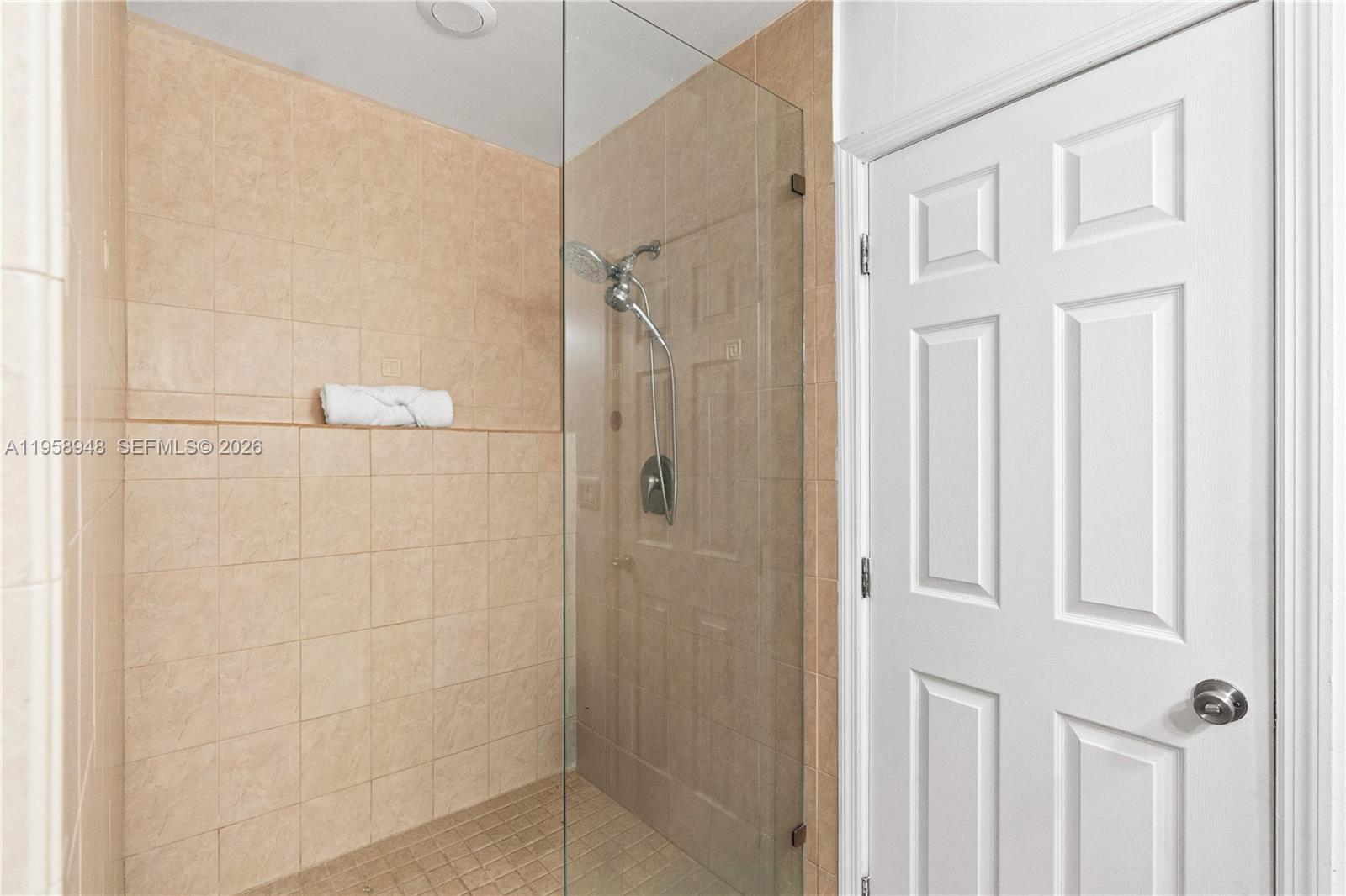 CORAL RIDGE COUNTRY CLUB - Residential