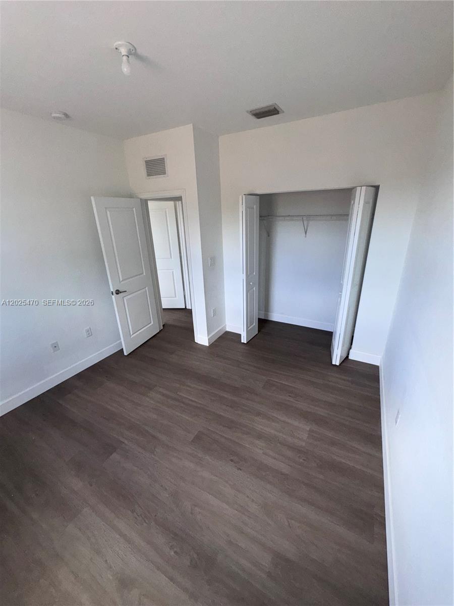 CAPRI AT OASIS - Residential Lease