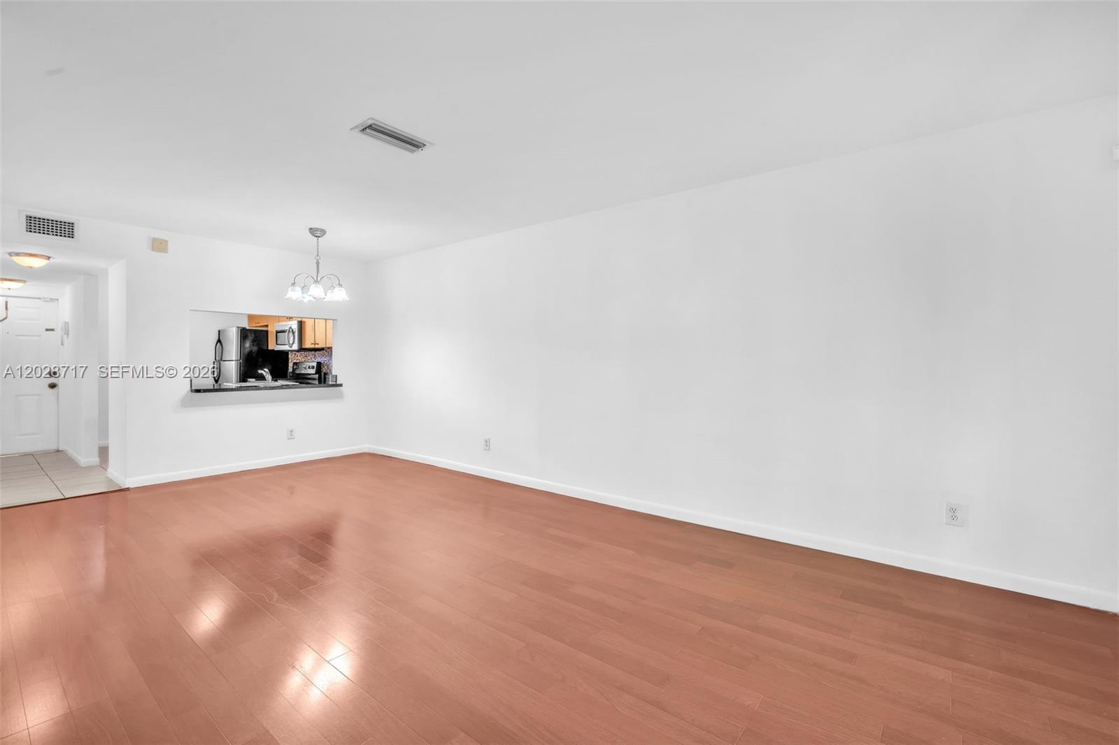 BELLA GRAND CONDO - Residential