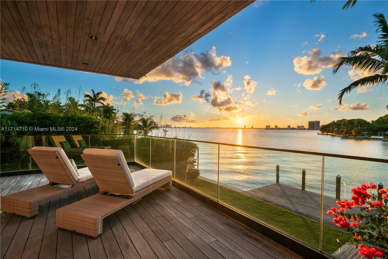 LA GORCE GOLF SUB - Residential