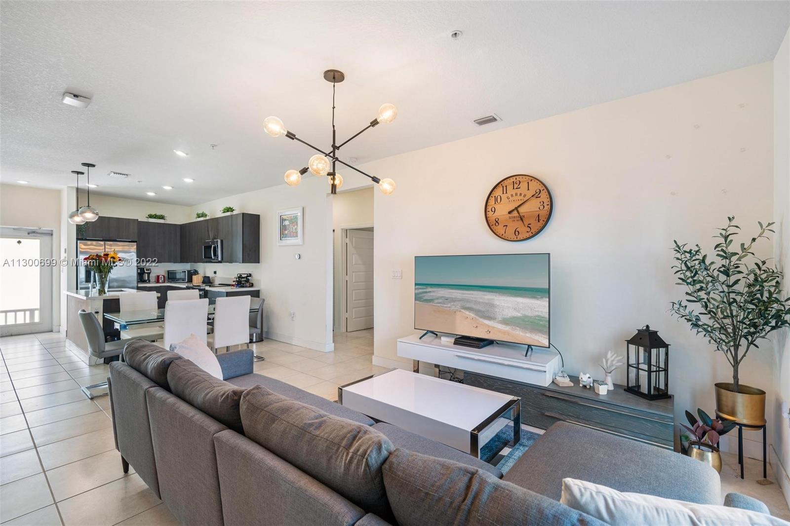 URBANA AT THE RESIDENCES - Residential