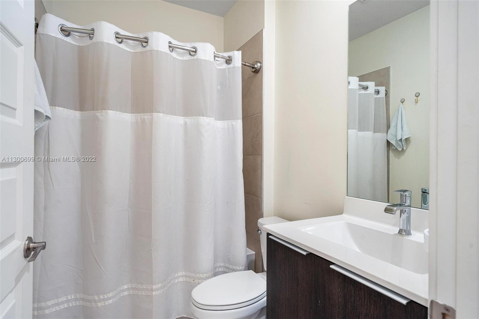 URBANA AT THE RESIDENCES - Residential