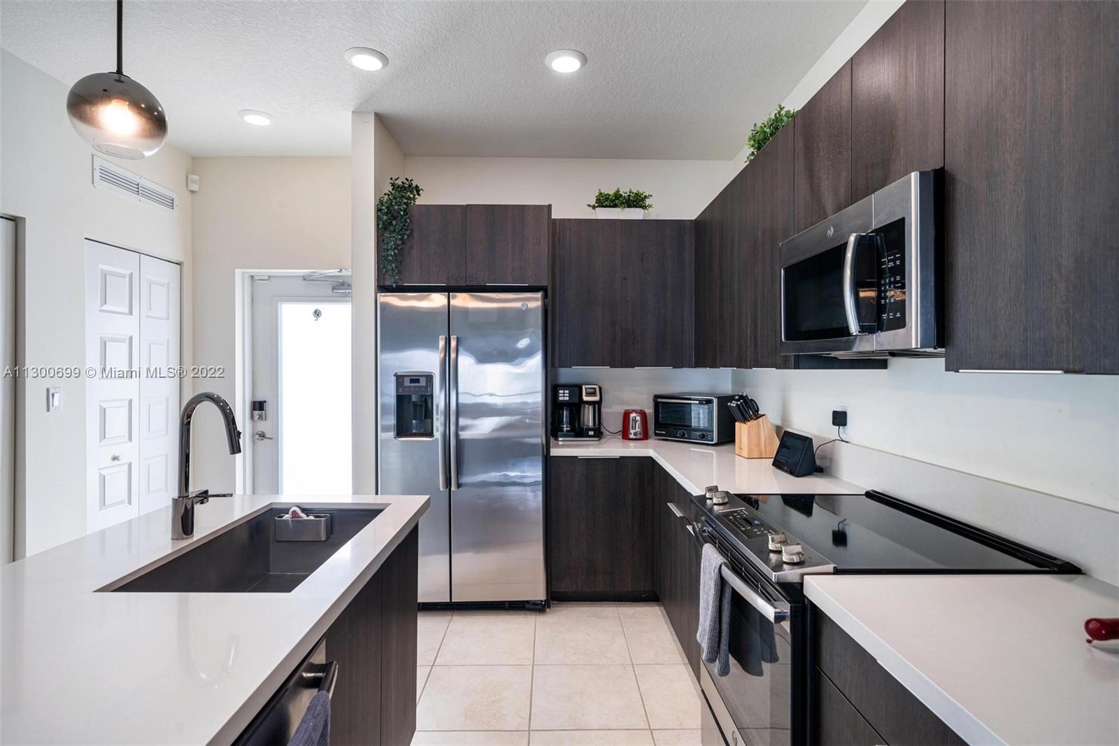URBANA AT THE RESIDENCES - Residential