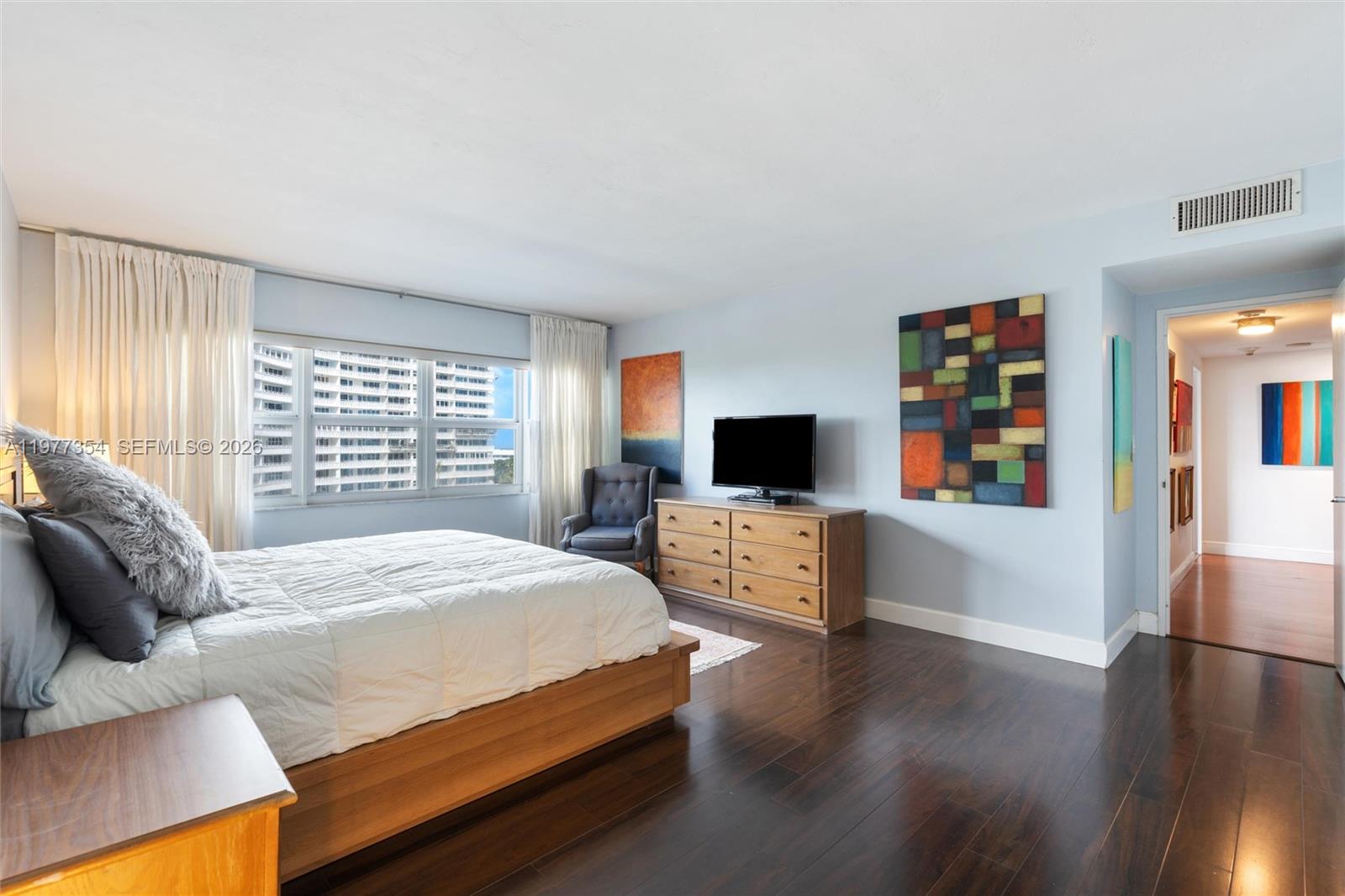 SKY HARBOUR EAST - Residential