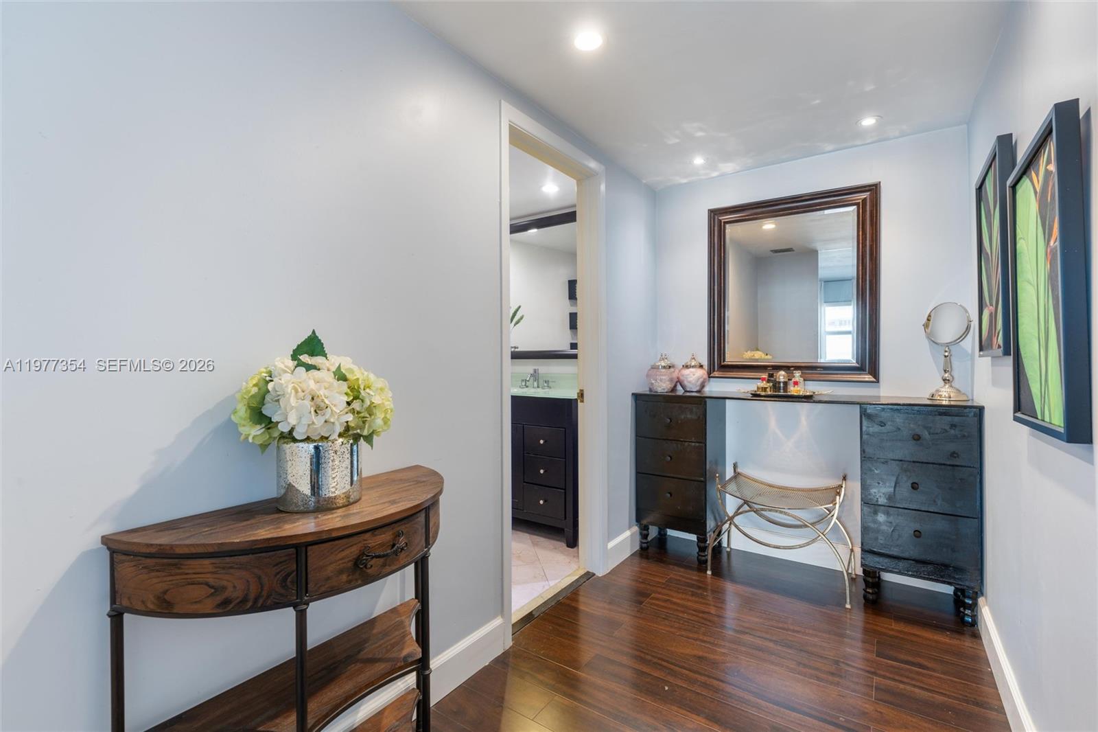 SKY HARBOUR EAST - Residential