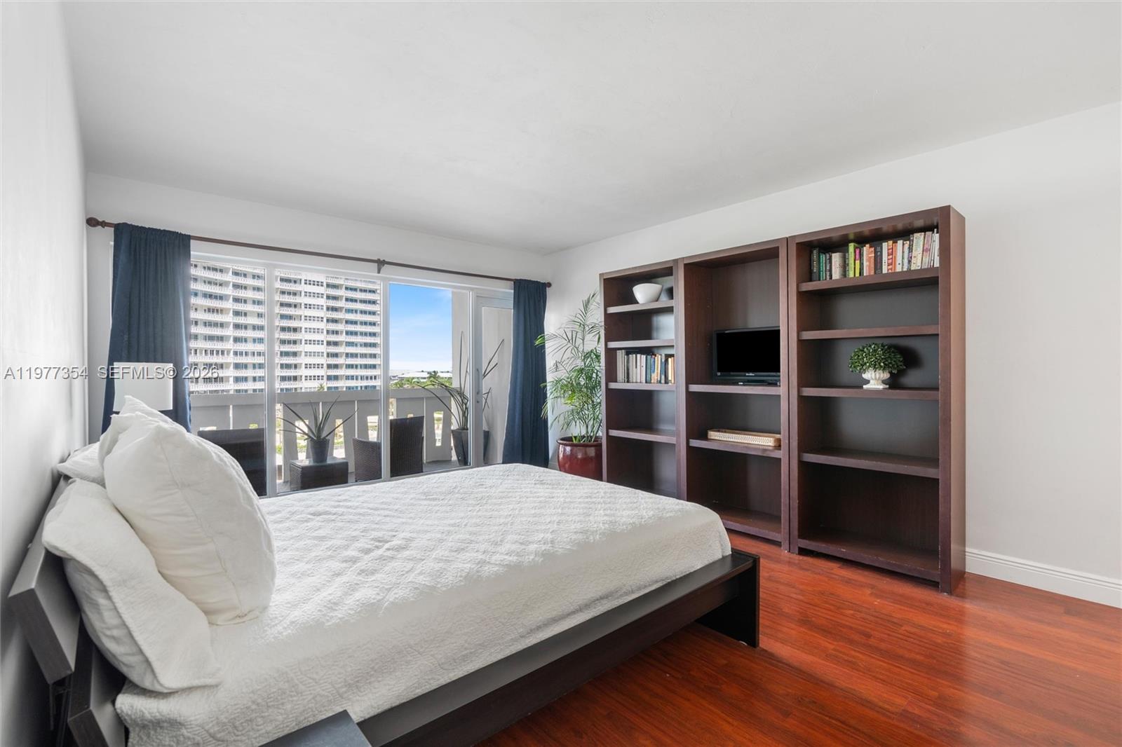 SKY HARBOUR EAST - Residential