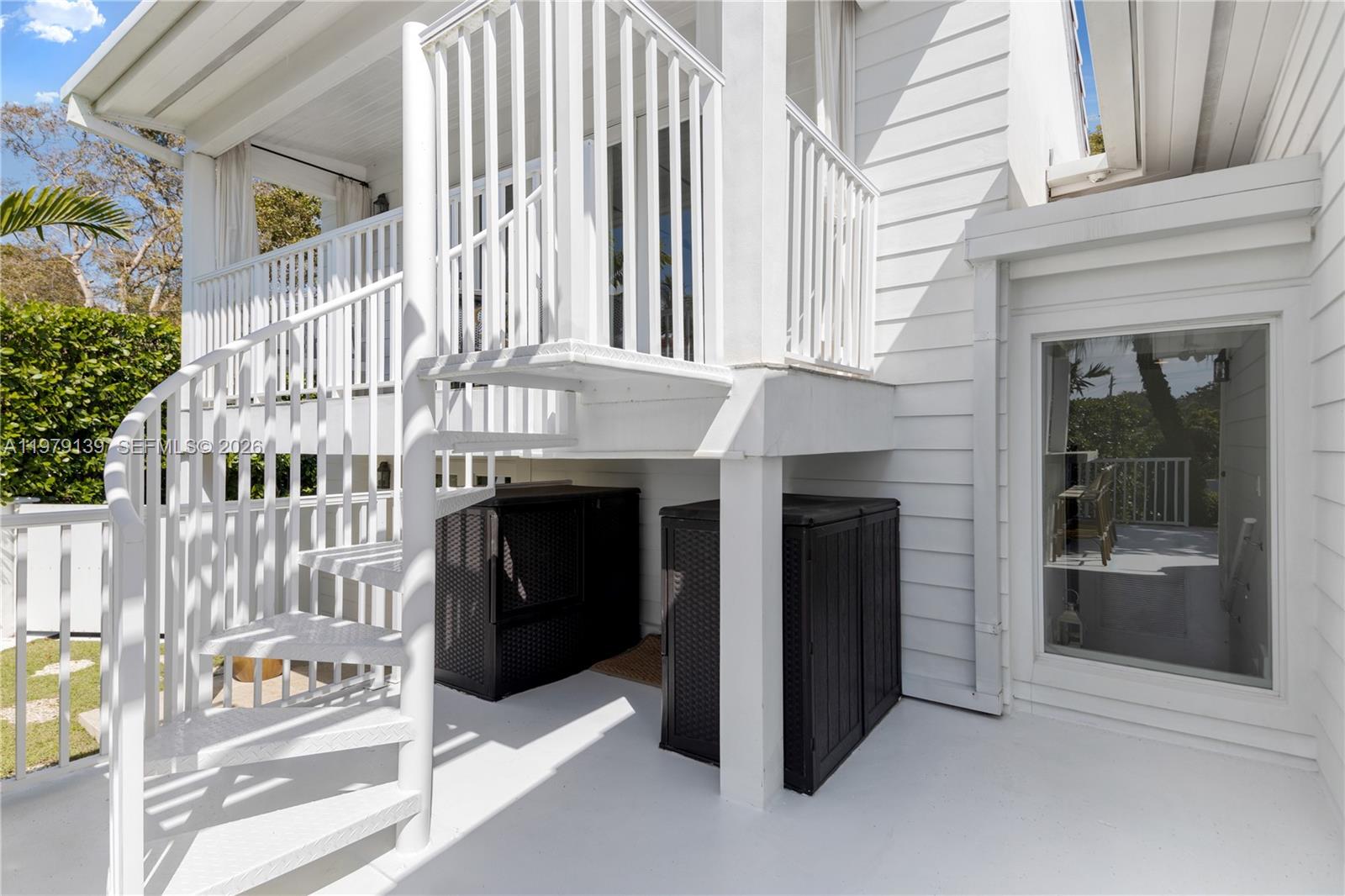 CORAL GABLES RIVIERA SEC - Residential