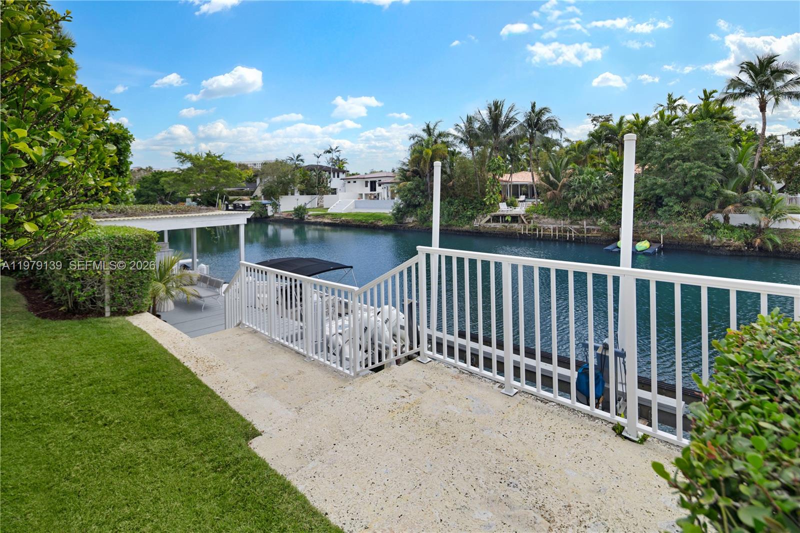CORAL GABLES RIVIERA SEC - Residential