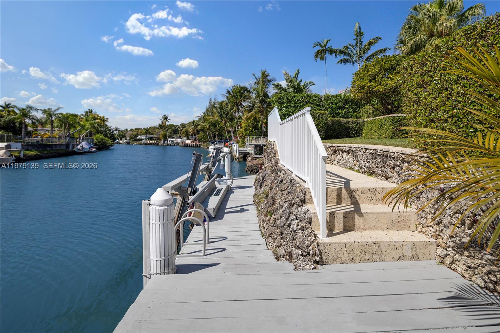 CORAL GABLES RIVIERA SEC - Residential