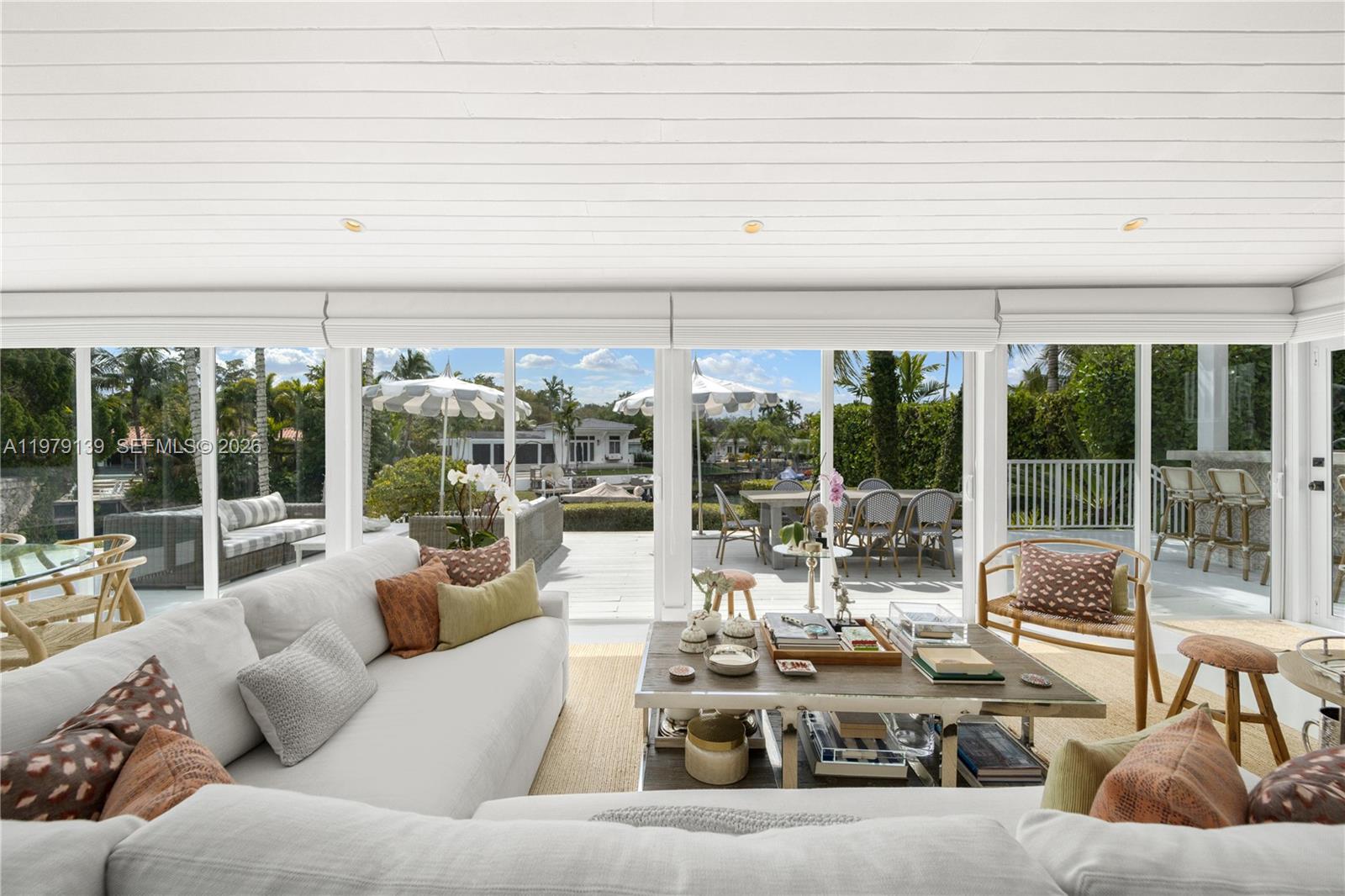 CORAL GABLES RIVIERA SEC - Residential