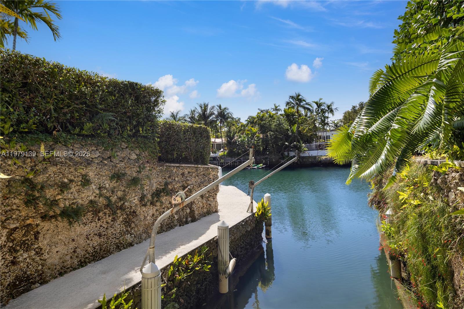 CORAL GABLES RIVIERA SEC - Residential