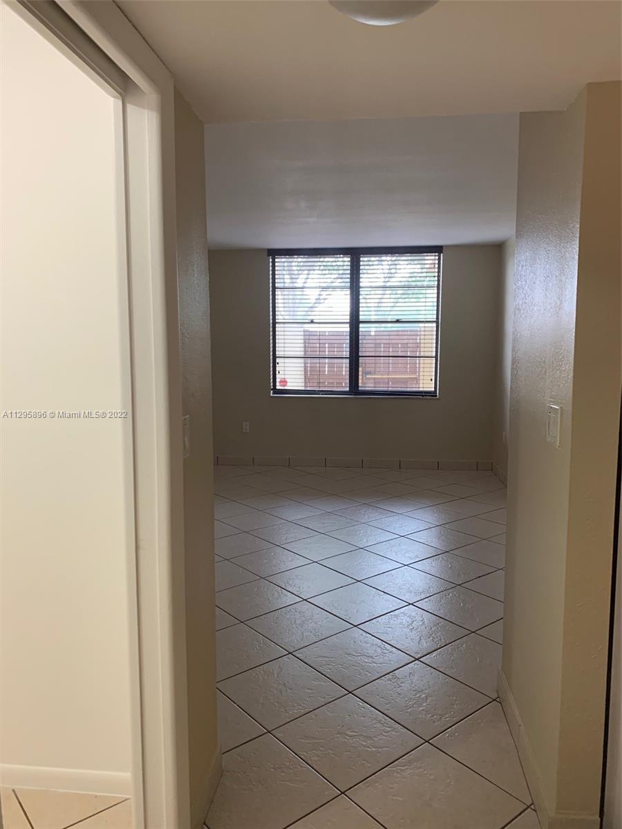 GARDENS OF KENDALL SO CON - Residential Lease