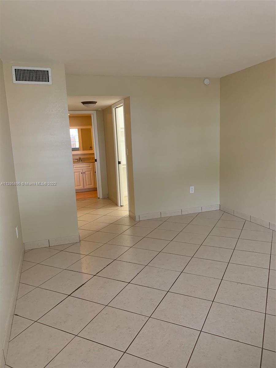 GARDENS OF KENDALL SO CON - Residential Lease