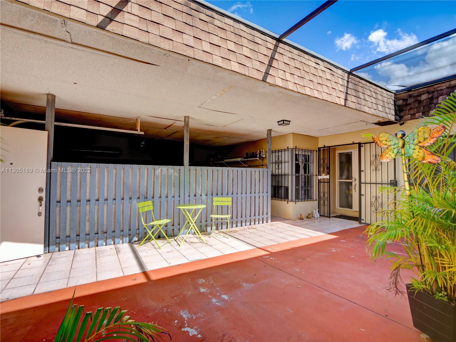 COUNTRY CLUB OF MIAMI FAI - Residential
