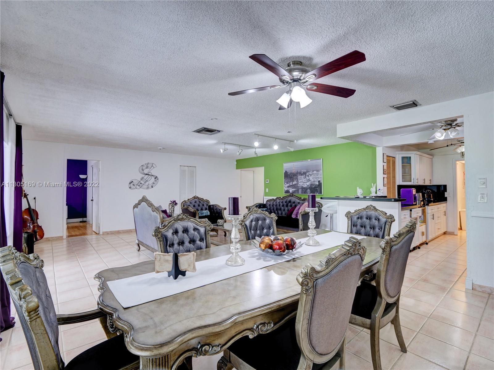 COUNTRY CLUB OF MIAMI FAI - Residential