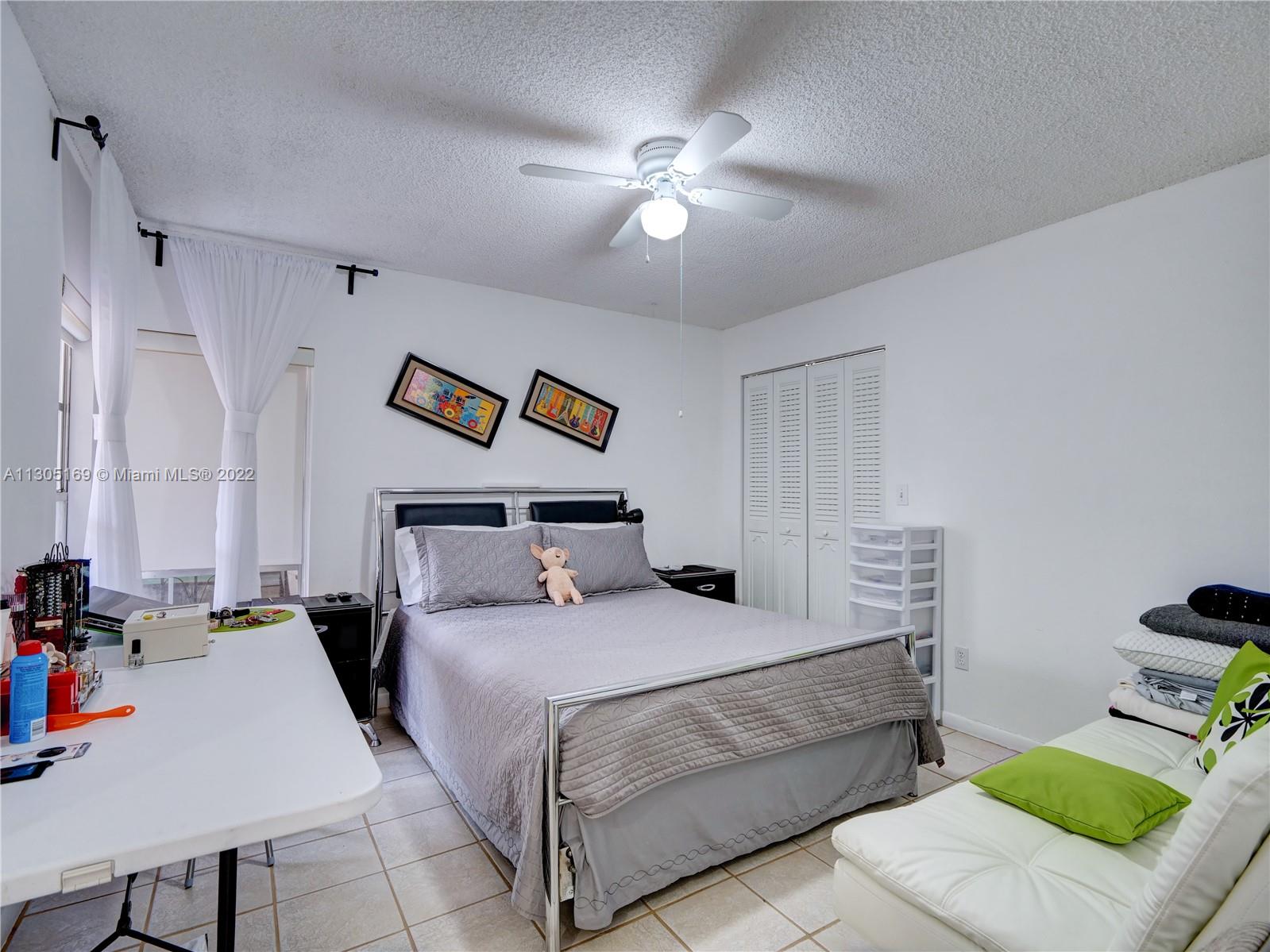 COUNTRY CLUB OF MIAMI FAI - Residential