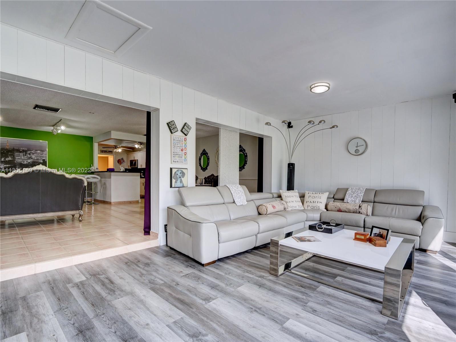 COUNTRY CLUB OF MIAMI FAI - Residential