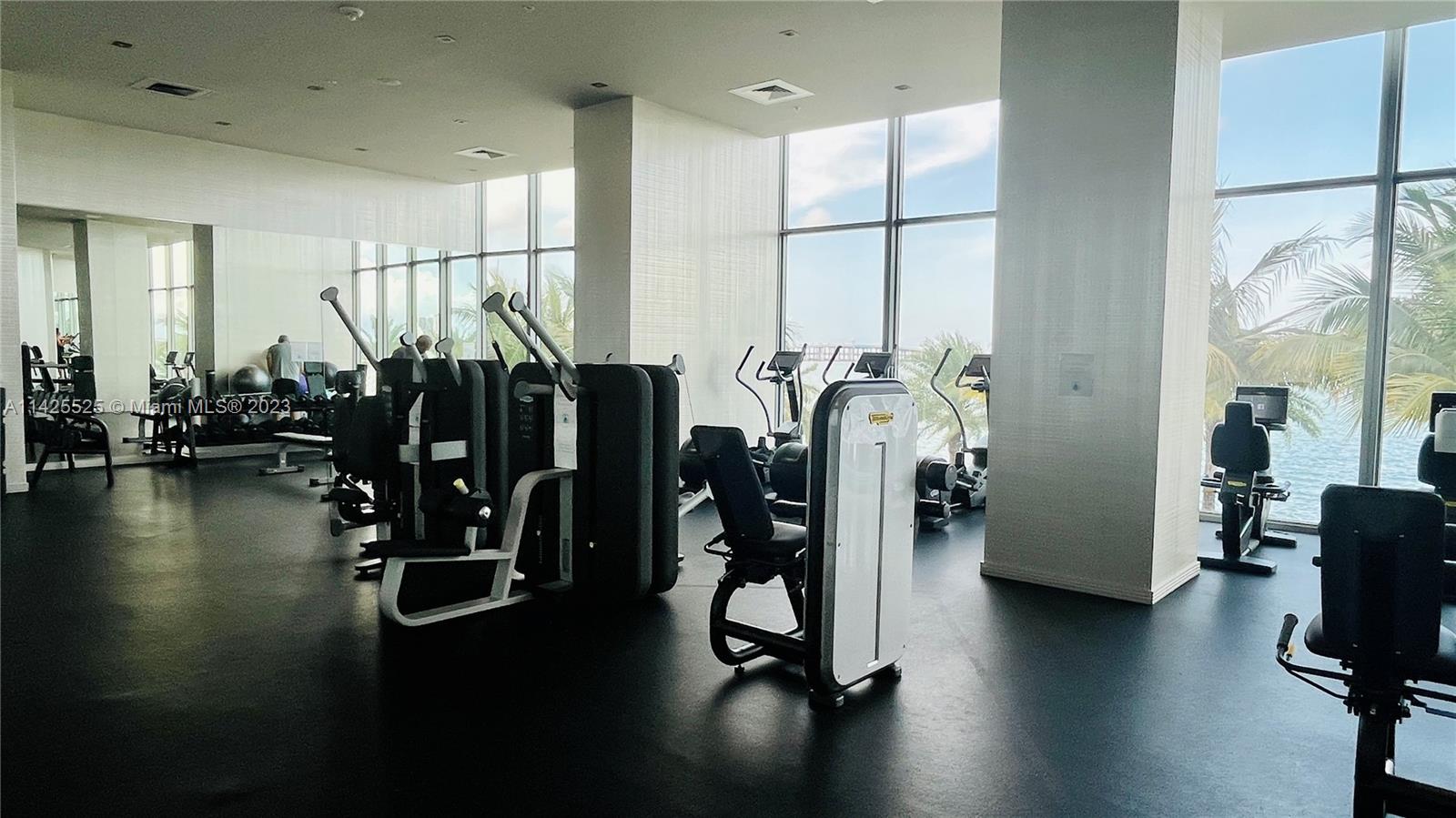 BISCAYNE BEACH CONDO - Residential Lease