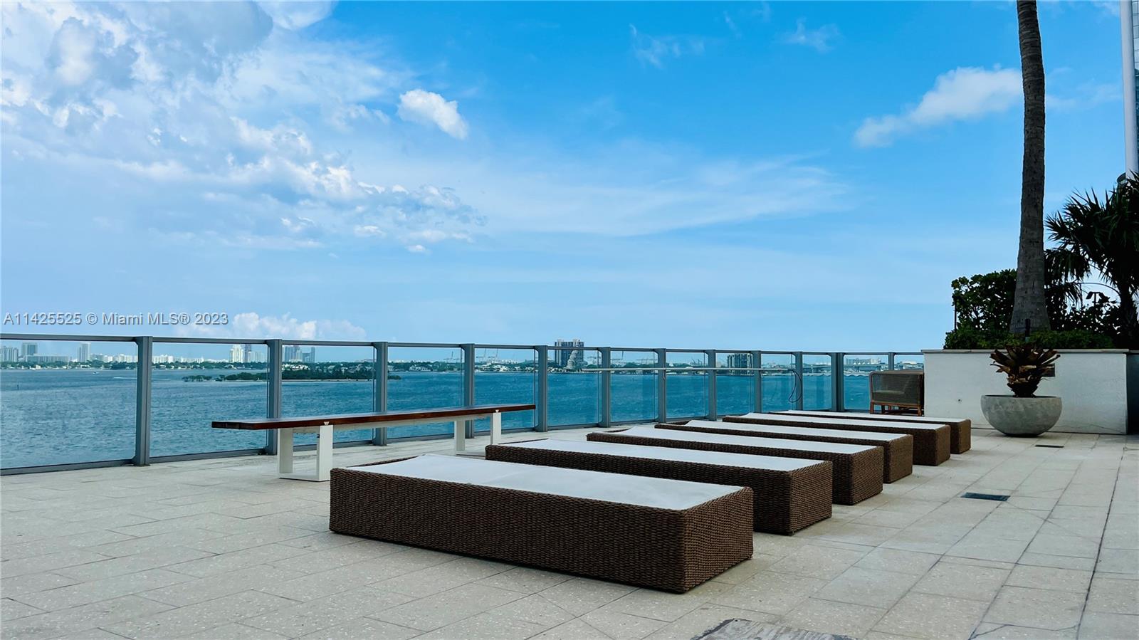 BISCAYNE BEACH CONDO - Residential Lease