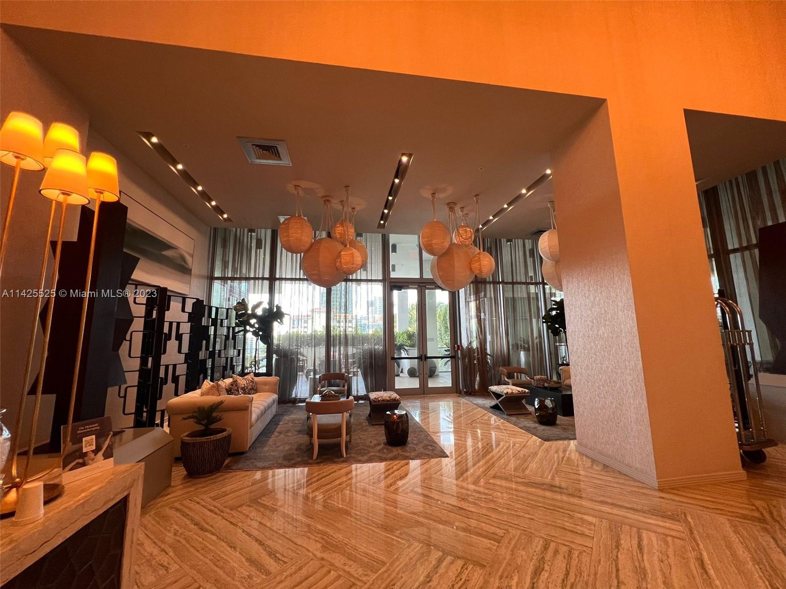 BISCAYNE BEACH CONDO - Residential Lease