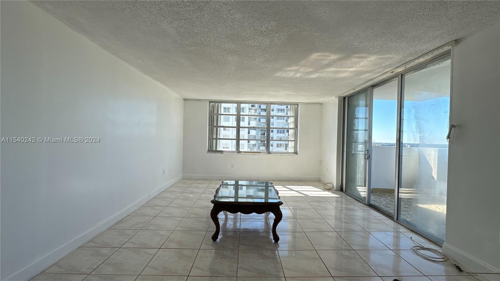 COMMODORE PLAZA CONDO - Residential