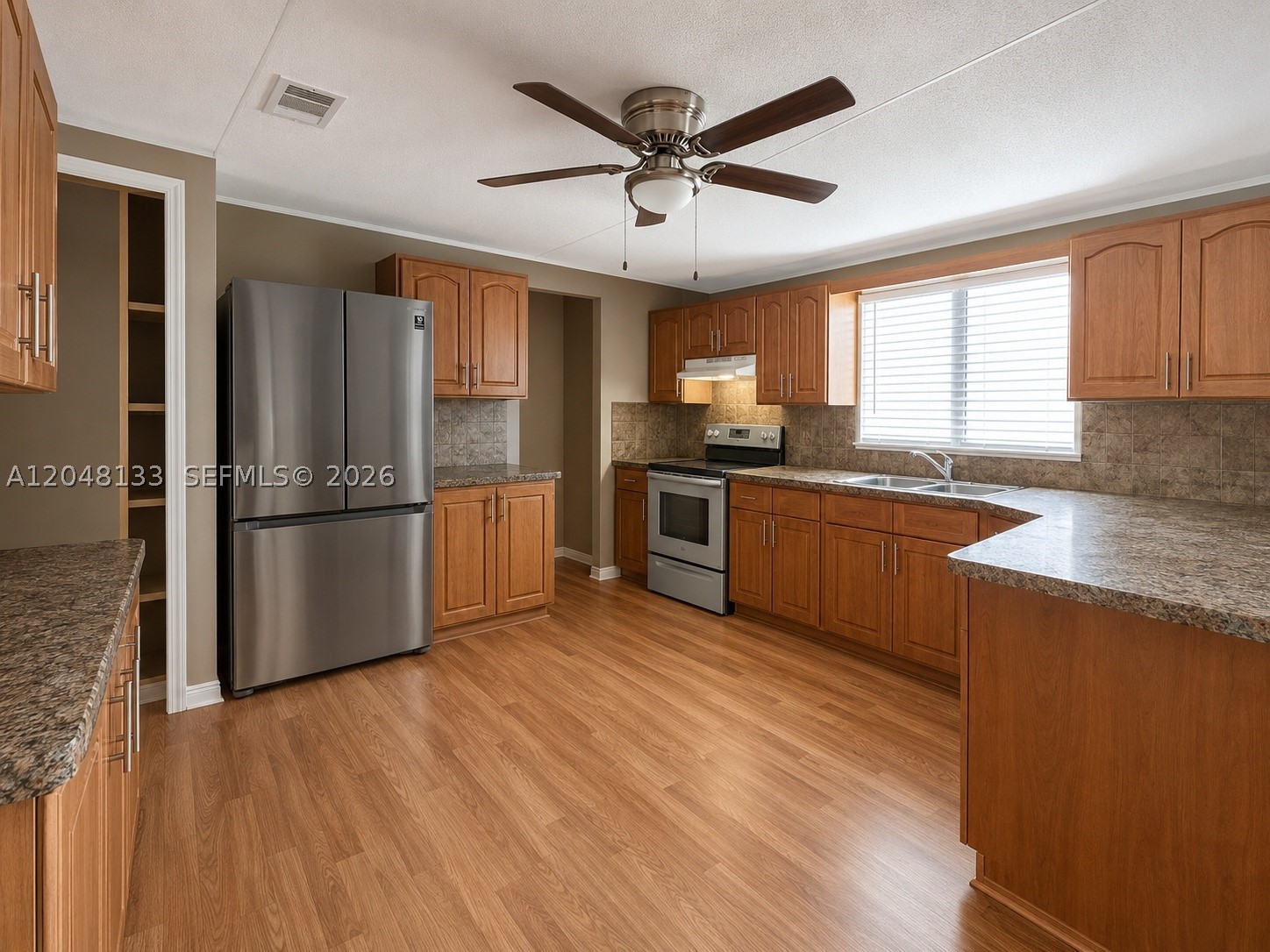 AMERICANA VILLAGE CONDO - Residential Lease
