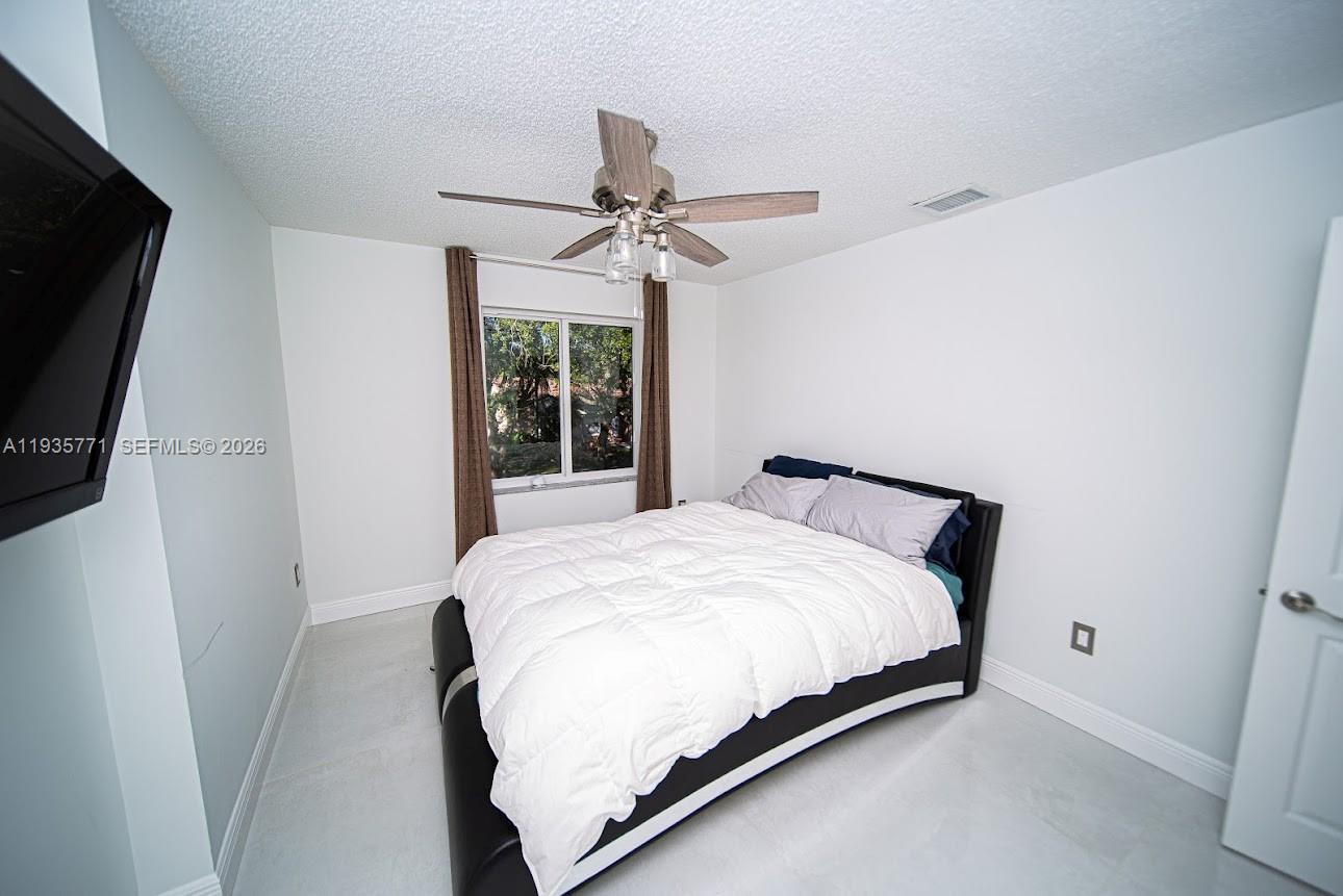FLAMINGO ESTATES - Residential