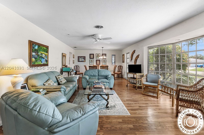 PALM BEACH GARDENS 6 - Residential