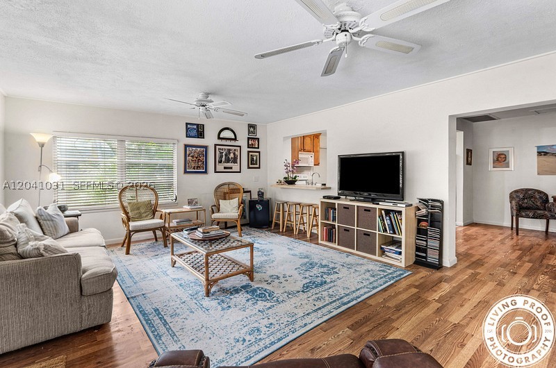 PALM BEACH GARDENS 6 - Residential
