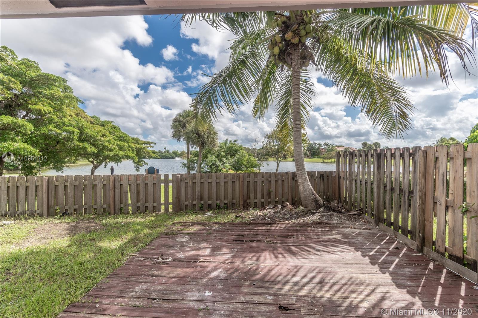 CHRISTINA AT THE HAMMOCKS - Residential