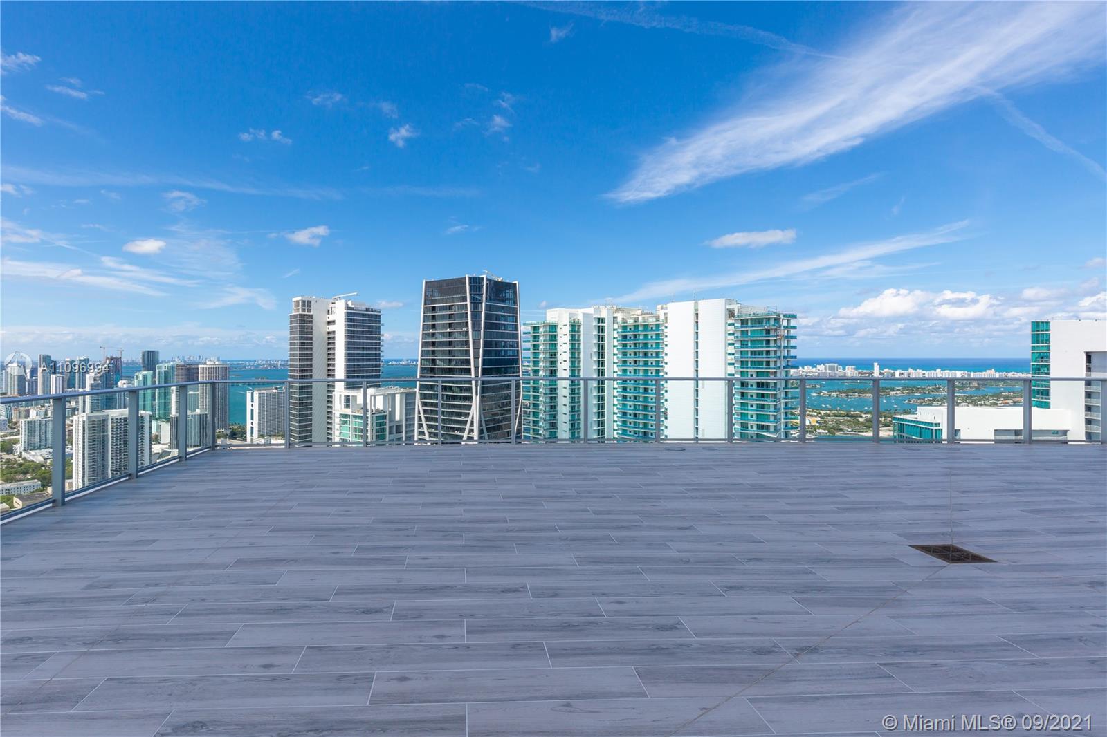 PARAMOUNT MIAMI WORLDCENT - Residential