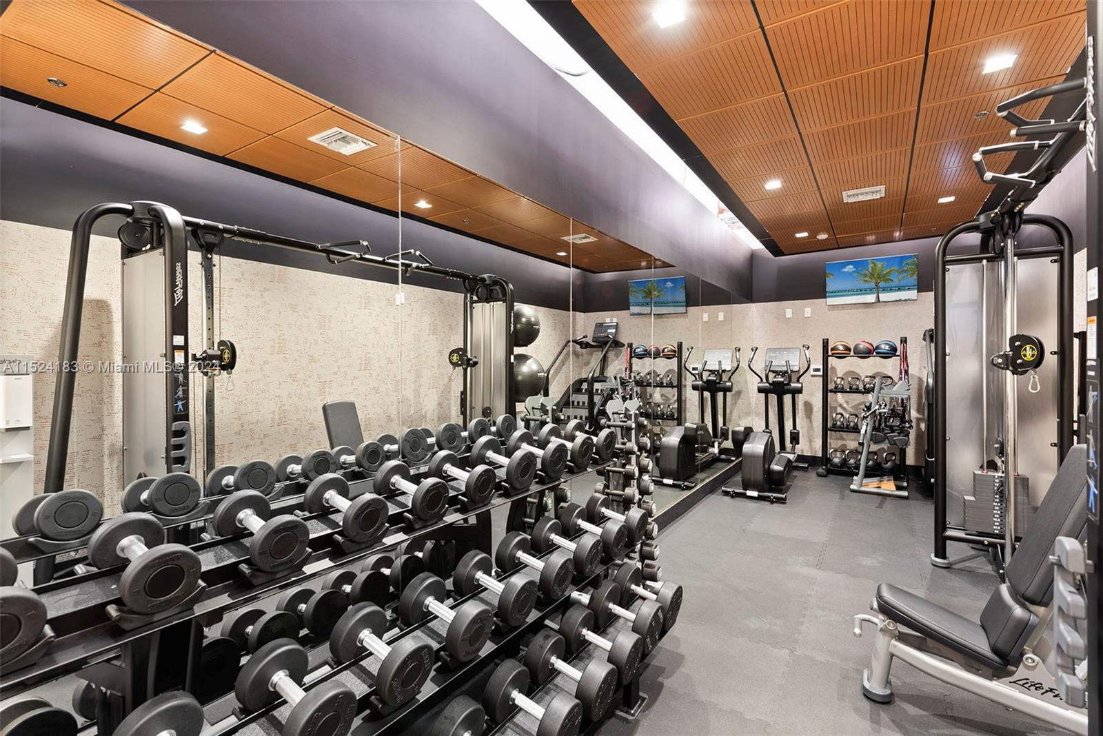 2901 COLLINS CONDO - Residential