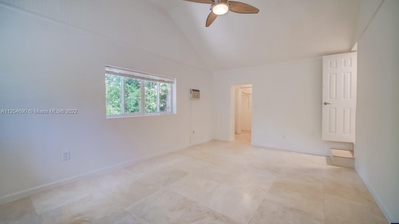 GRIFFINGS BISCAYNE PK EST - Residential Lease