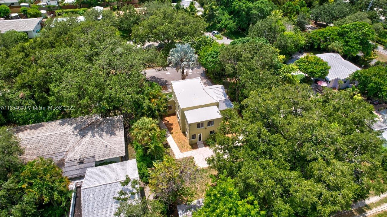 GRIFFINGS BISCAYNE PK EST - Residential Lease