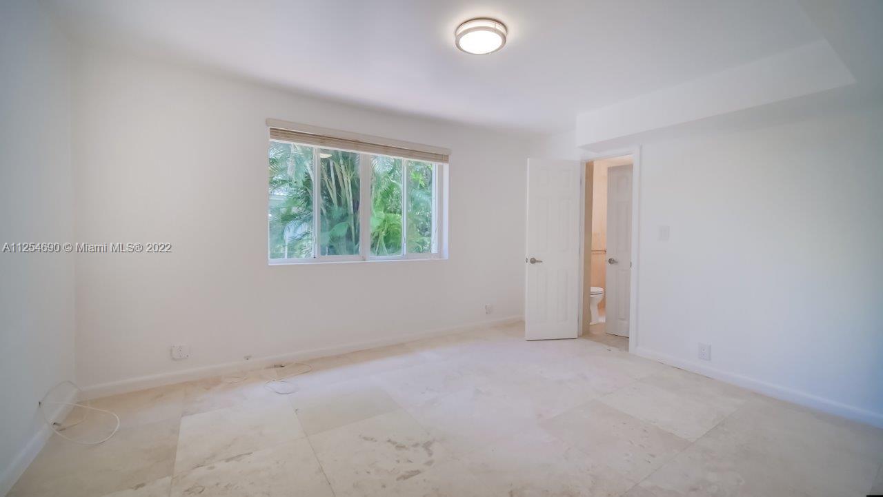 GRIFFINGS BISCAYNE PK EST - Residential Lease