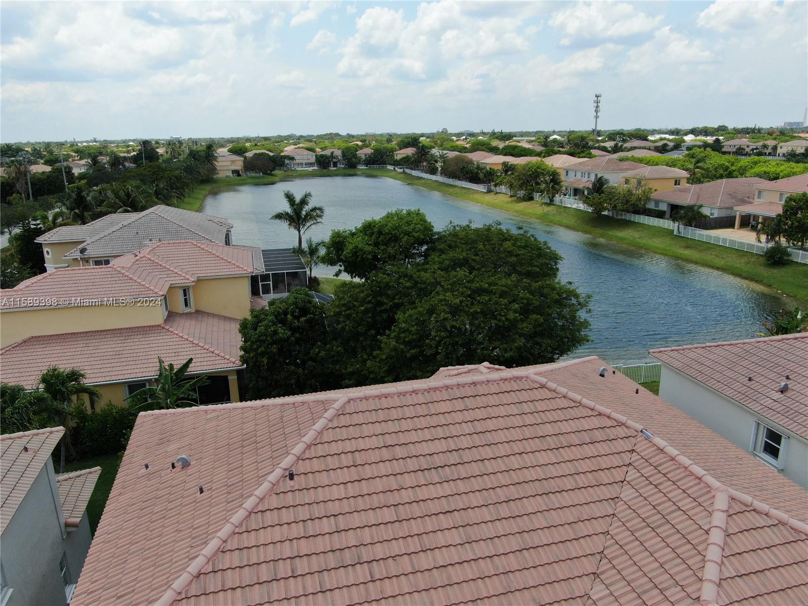CANTAMAR - Residential Lease