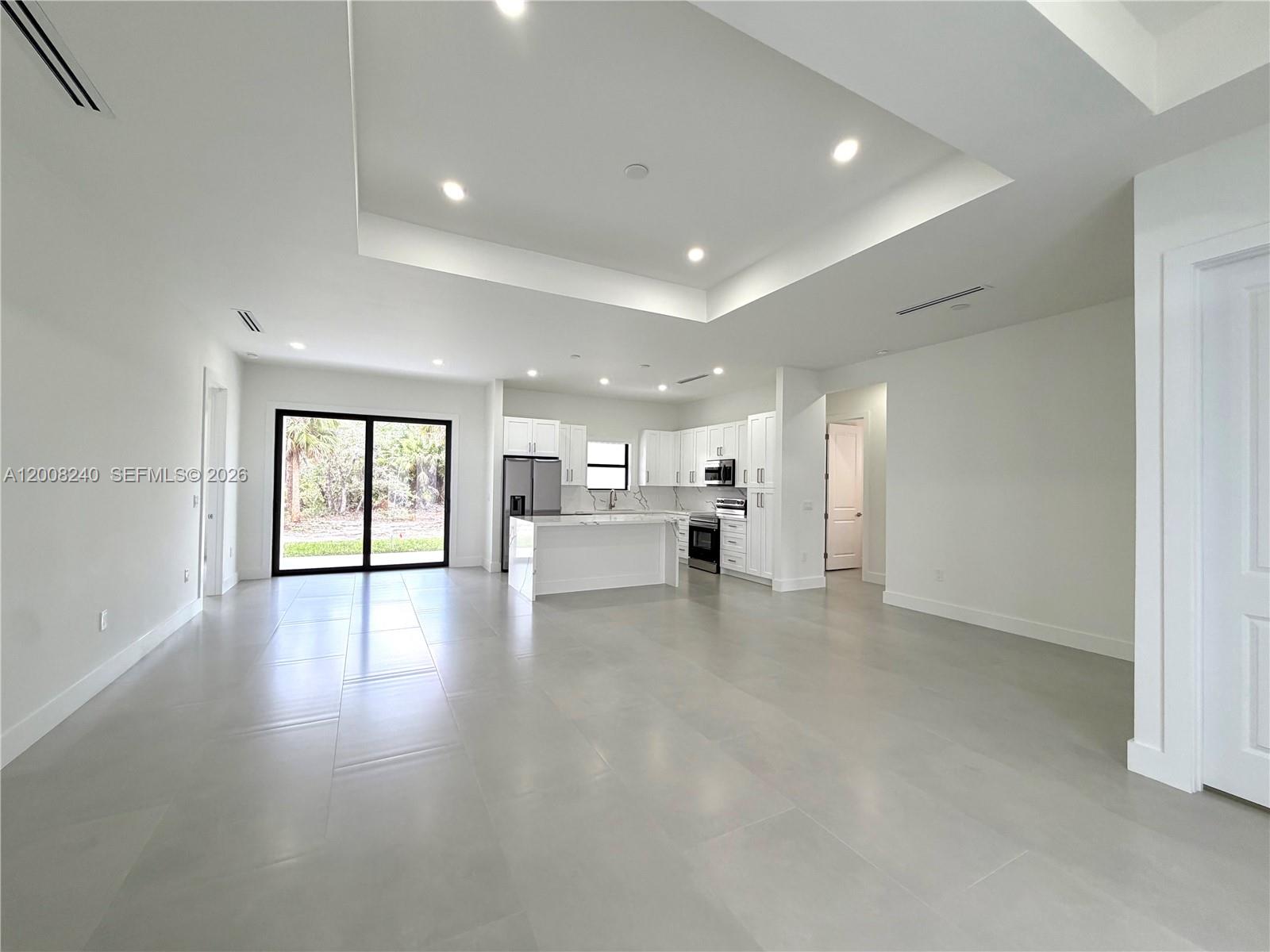 Golden Gate Estates - Residential