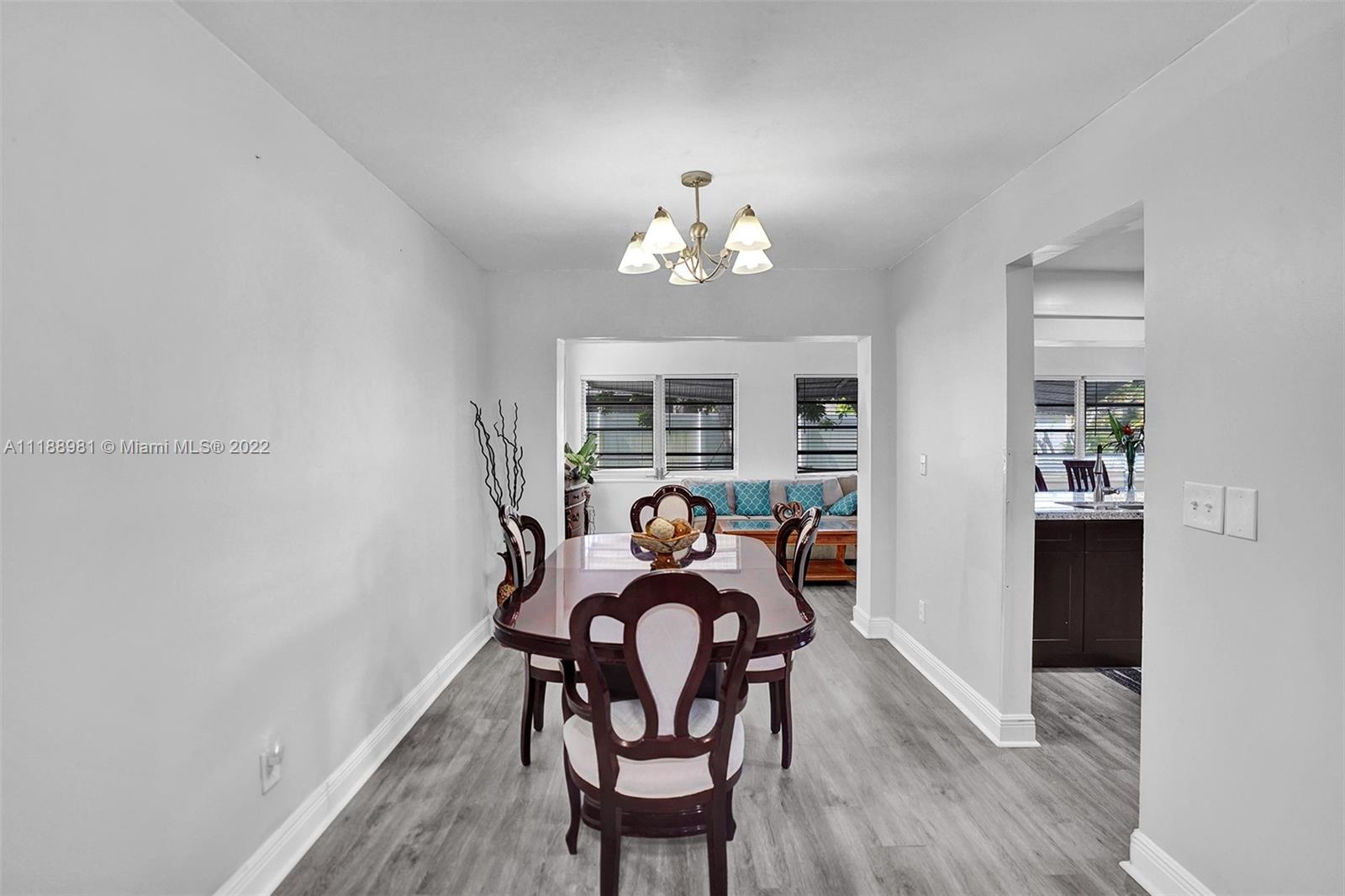 PARADISE GARDENS - Residential