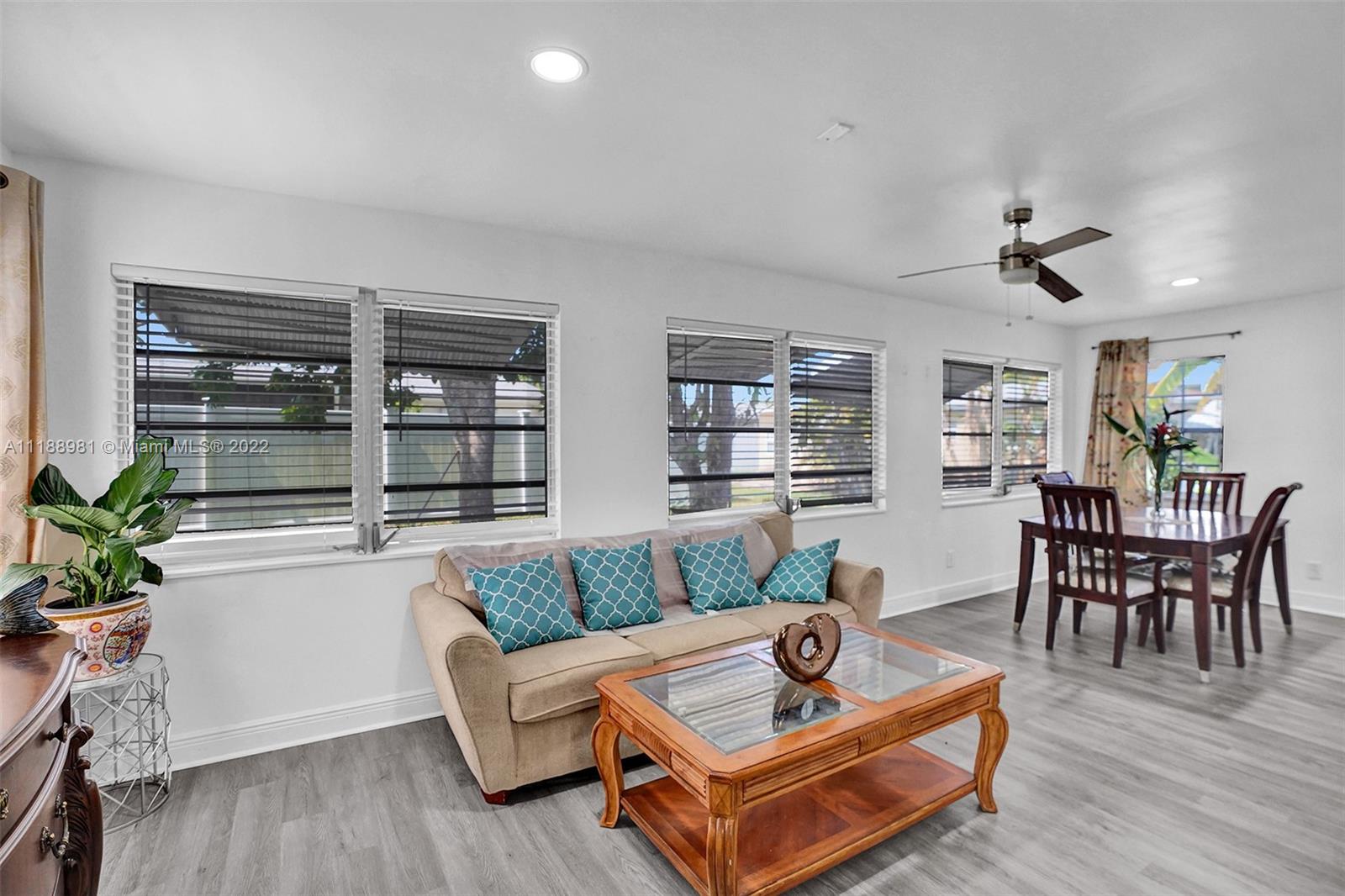 PARADISE GARDENS - Residential
