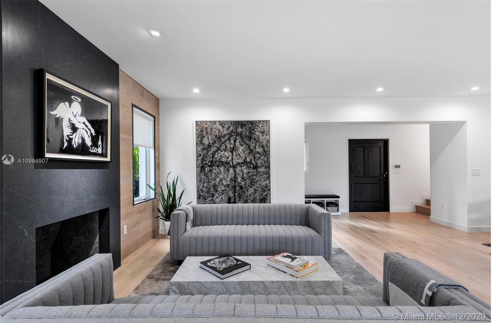 LA GORCE GOLF SUB - Residential