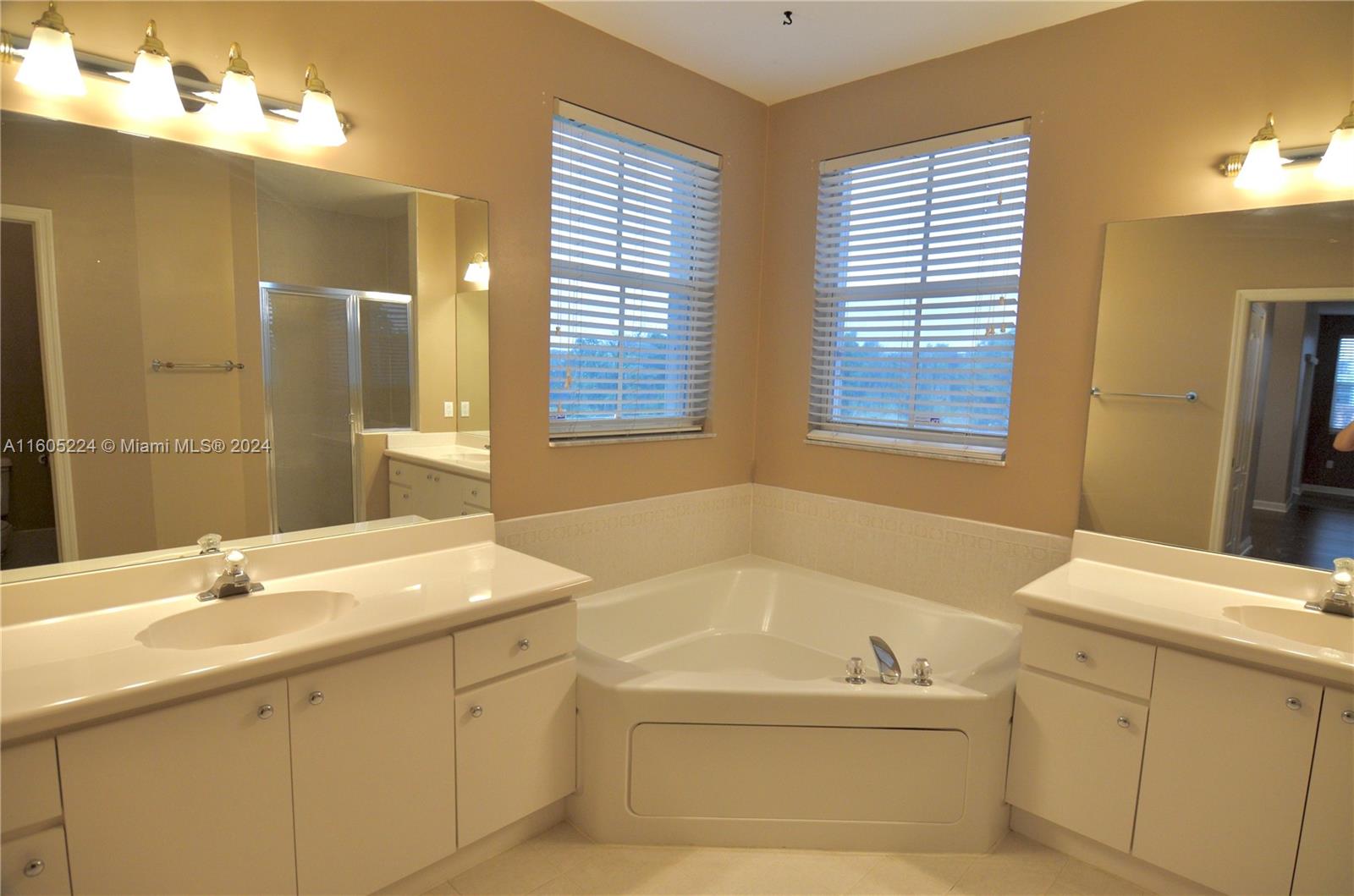 NAUTICA PLAT - Residential