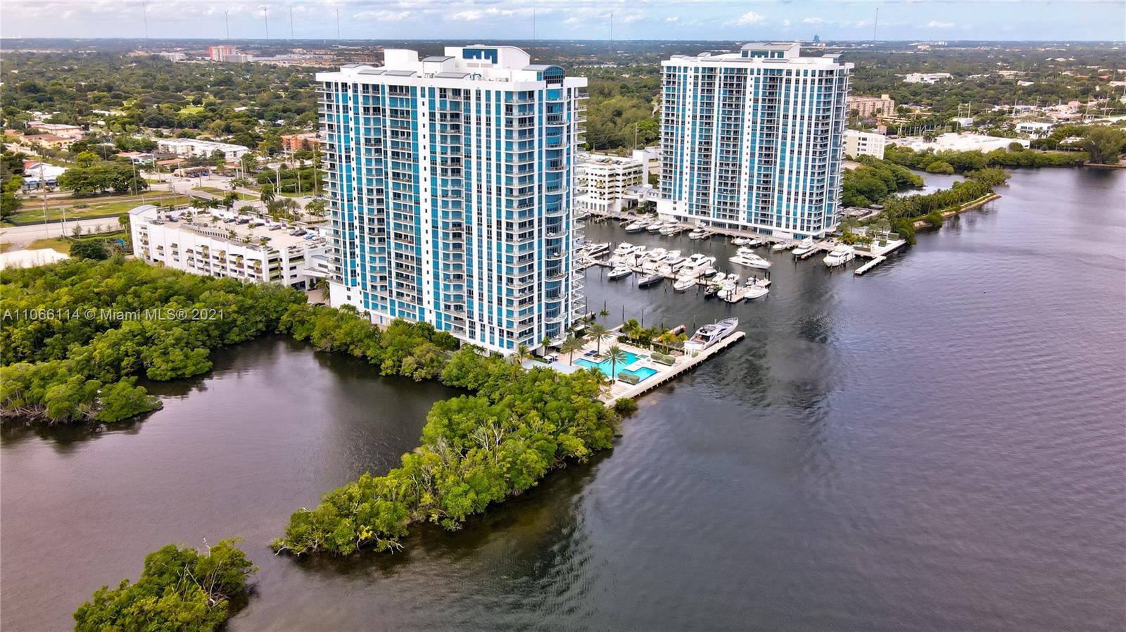 MARINA PALMS RESIDENCES S - Residential